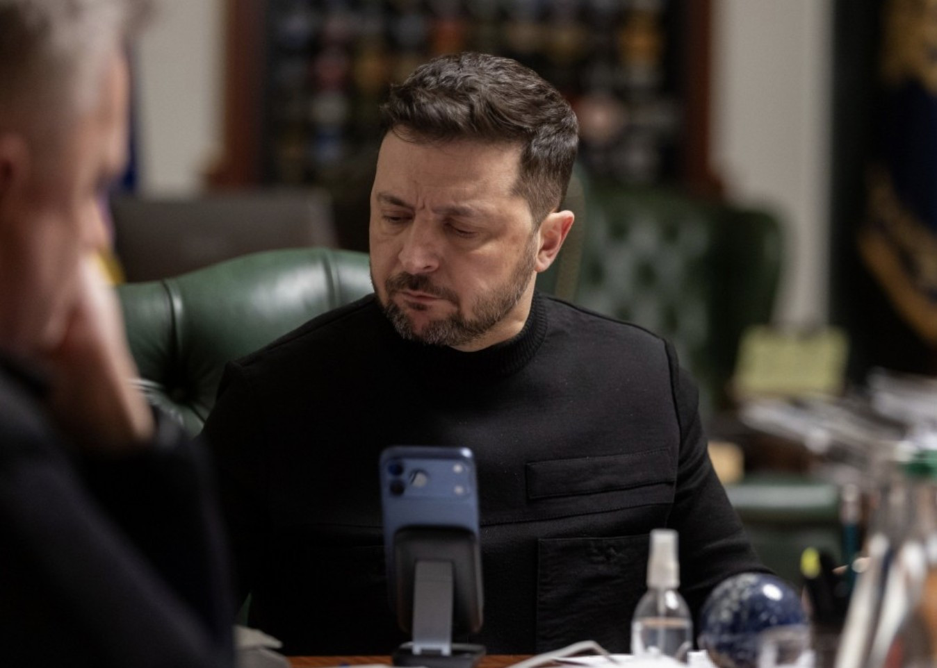 Site officiel de la présidence ukrainienne L'Ukraine reprend, sans y croire, des négociations avec Moscou