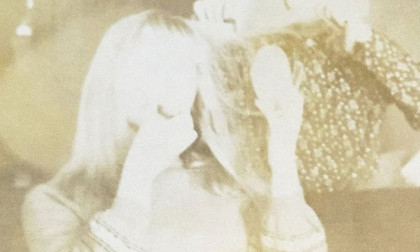 Kashe Mir - "Den Bezdelnika"