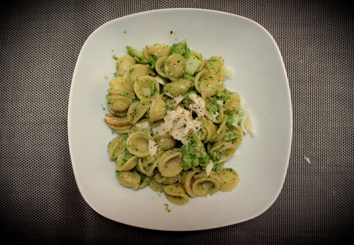 Épisode La Petite Bouffe #27 - Les pâtes au brocoli de Léa de l'émission La Petite Bouffe