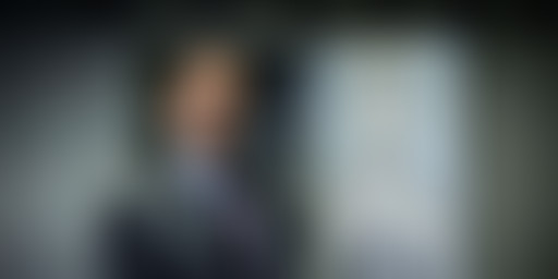 Extérieur Nuit : LÉGENDES ET CHOUQUETTES