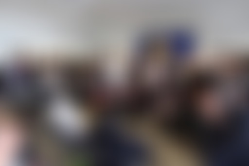 Mercredi ! J'ai 15 ans en 2019 et pour moi l'Algér...