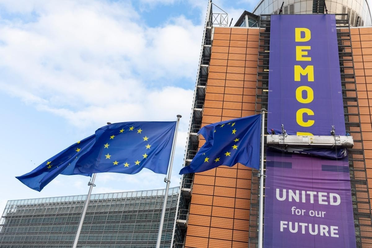 © Union européenne Face aux extrêmes-droites, les démocrates ne doivent plus constituer qu’un seul bloc