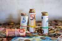 Le rapport Delors et la monnaie unique