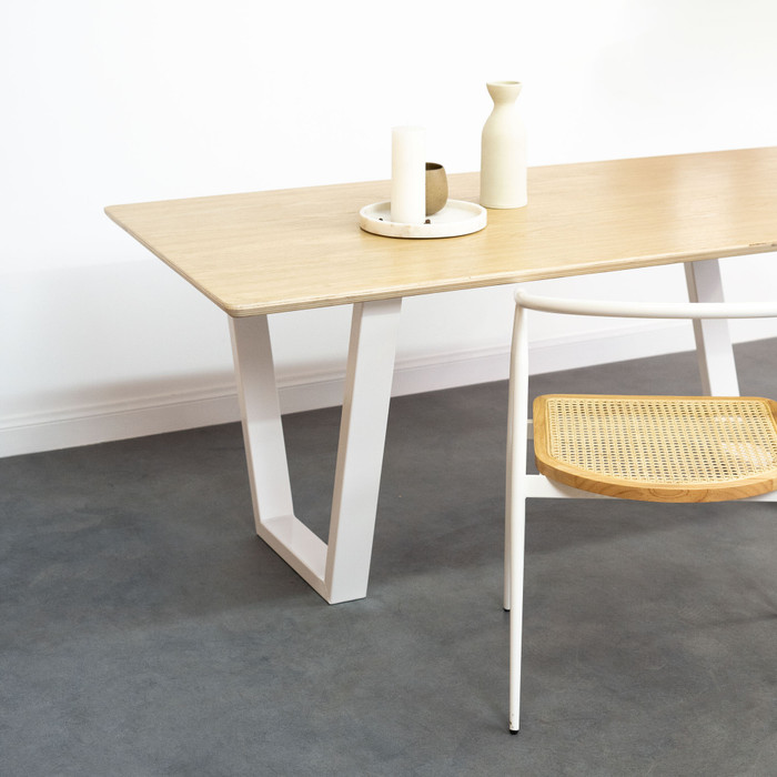 Pied Eva Blanc 710 mm