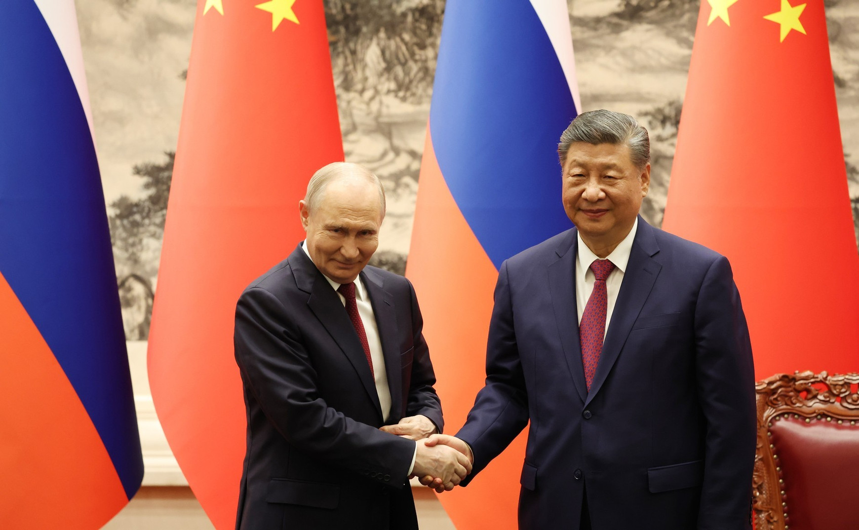 Vladimir Poutine et Xi Jinping lors de leur rencontre de 2 jours à Pékin, le 20 mai 2026. Source : Via Kremlin.ru La guerre s'invite à Moscou, premier signal d'agacement chinois
