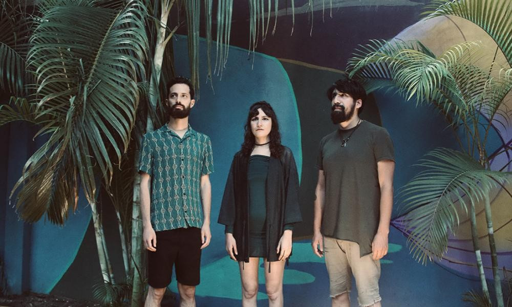 Photo du groupe sur Bandcamp Karen y los remedios -  "Alucarda"