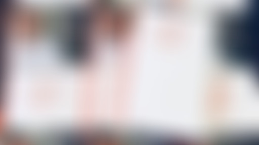 Loulou lit Selahattim Demirtas - La petite sirène...