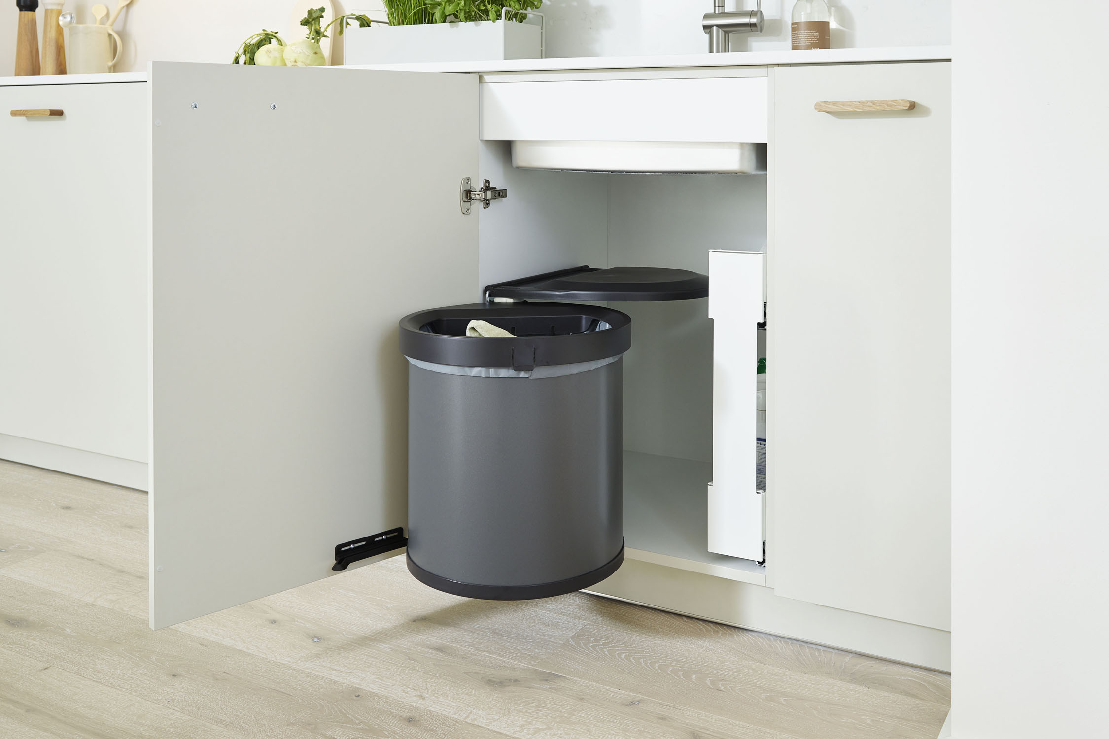 Spin 40 L