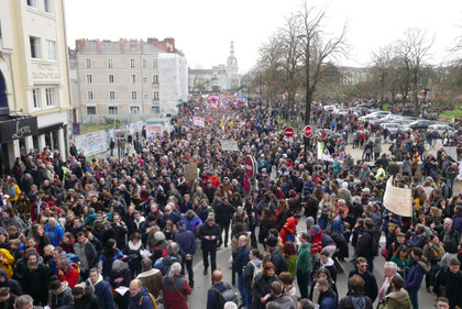 Forte mobilisation contre la réforme des retraites après l'allocution du président de la République