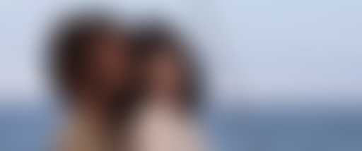 Extérieur Nuit : VASTE MASCARADE