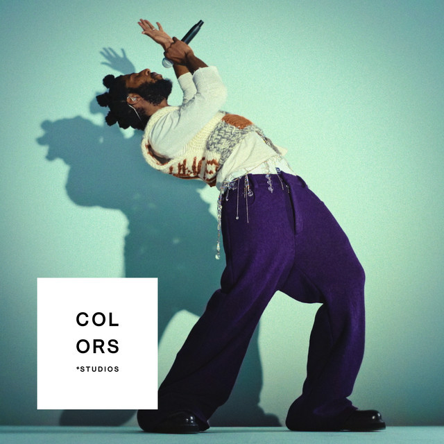 Domino - A COLORS ENCORE