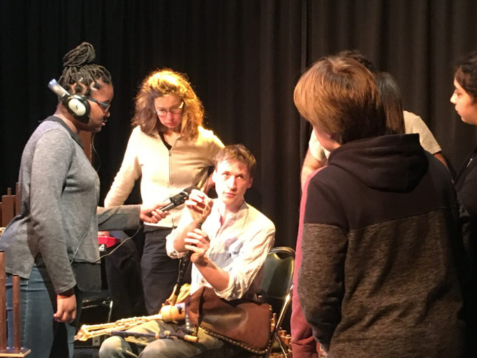 Épisode L'oeil à l'écoute : CGC Ados ! Collège Courbet //... de l'émission L’œil à l’écoute