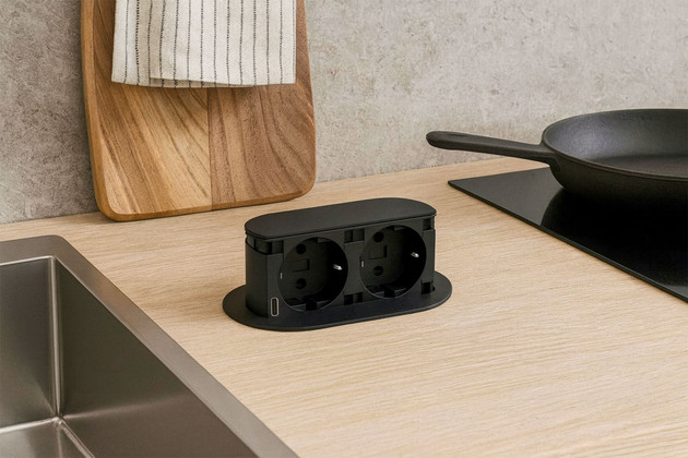 BLOC TINY NOIR 2 PRISES1USB C