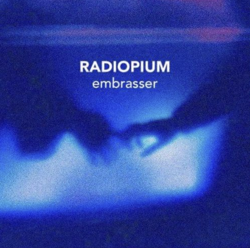 Embrasser
