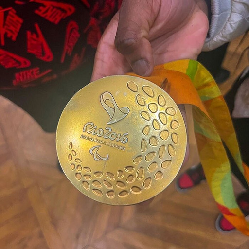 Épisode "Radio Olympique 93", l'émission de la classe olym... de l'émission Les Petites Ondes