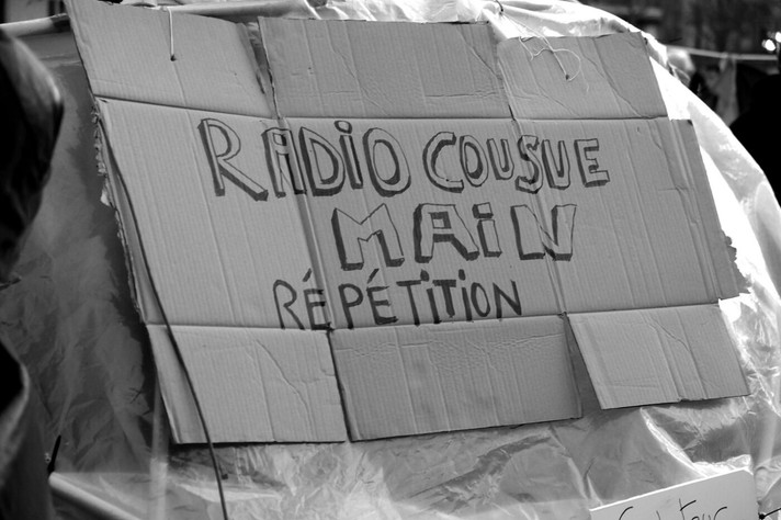 Épisode Récréation Sonore : Debout et à l'écoute - Sans mo... de l'émission Récréation sonore