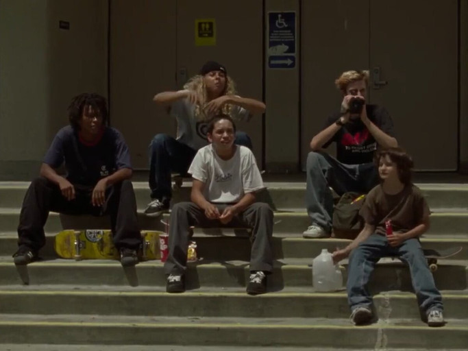 Épisode Extérieur Nuit : ALERTE, POILS PUBIENS de l'émission Extérieur Nuit