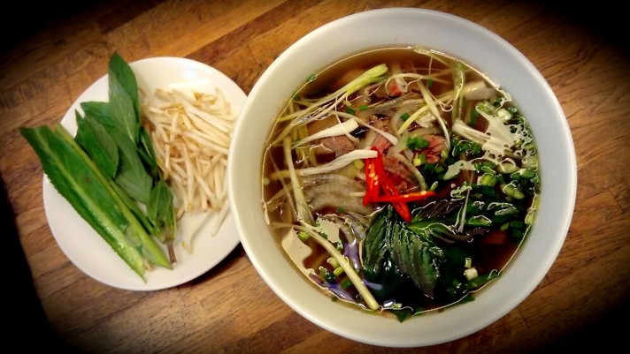 Épisode La Petite Bouffe #44 - Le phở de Tuân de l'émission La Petite Bouffe