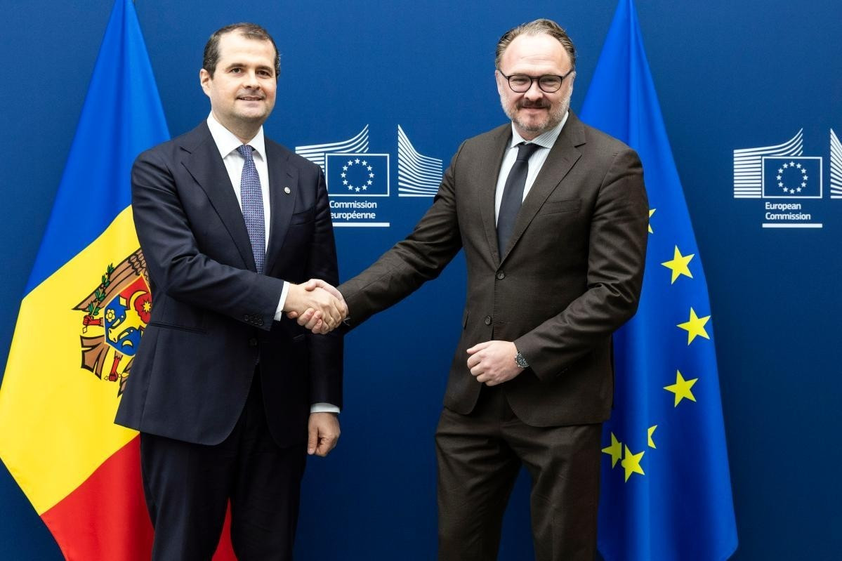 Visite de Vasile Tofan, Premier ministre moldave, à la Commission européenne, le 5 octobre 2026. © Union européenne , 2026 L’UE ouvre deux nouveaux clusters dans les négociations avec l’Ukraine et la Moldavie