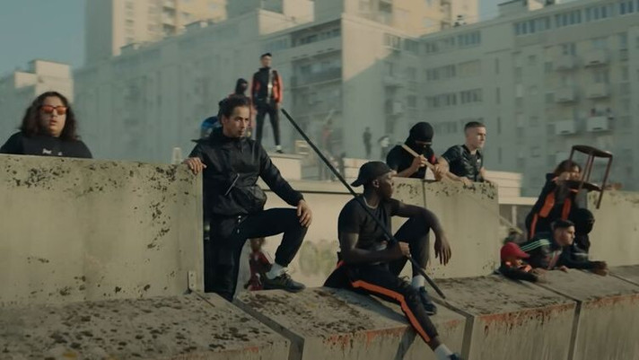 Épisode Extérieur Nuit: DON'T WORRY, ATHENA de l'émission Extérieur Nuit