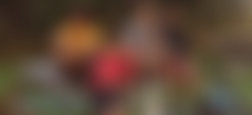 Extérieur Nuit : PONEYS GUERRIERS ET PRÊTRES DAMNÉ...