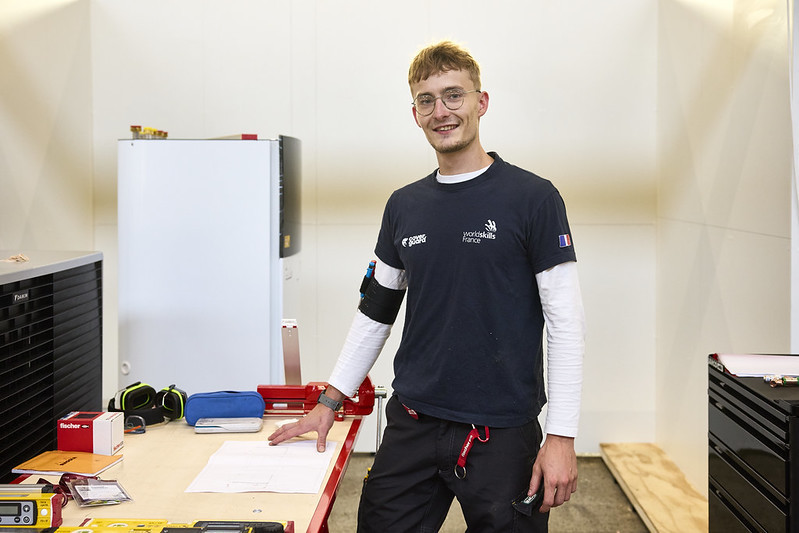 Samuel Sommer aux Euroskills à Herning (Danemark) en septembre 2025 © WorldSkills France. L’Alsacien Samuel Sommer médaillé de bronze en plomberie-chauffage aux Euroskills 2025