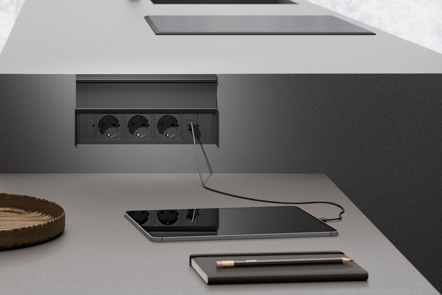 BLOC COVER NOIR 3 PRISES2USB