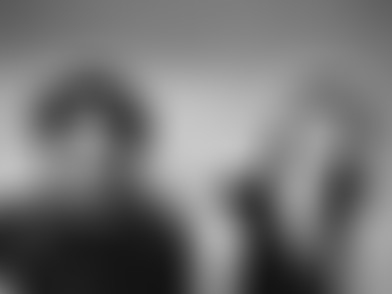 37°2 / Les Tatas Bêcheuses, chanson et comédie