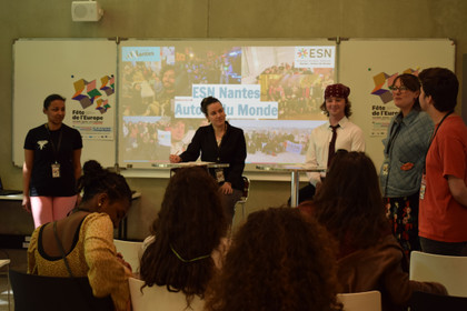 À Nantes, des étudiants internationaux témoignent de leur échange à la Maison de l'Europe