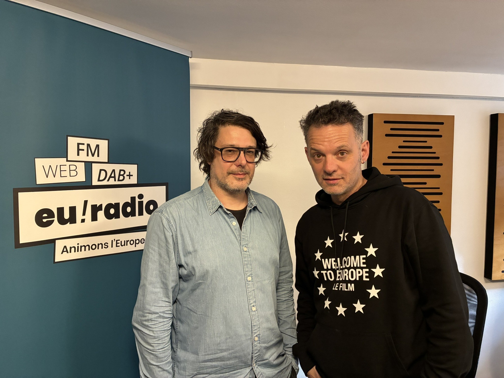 Thomas Bornot (à gauche) et Cyril Montana (à droite), coréalisateurs de Welcome to Europe "Welcome to Europe" : un documentaire pour montrer les réalités de l'exil