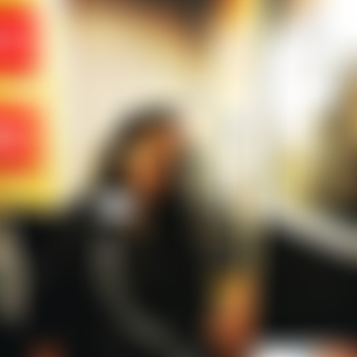 Proxima Estacion reçoit Ann O'aro