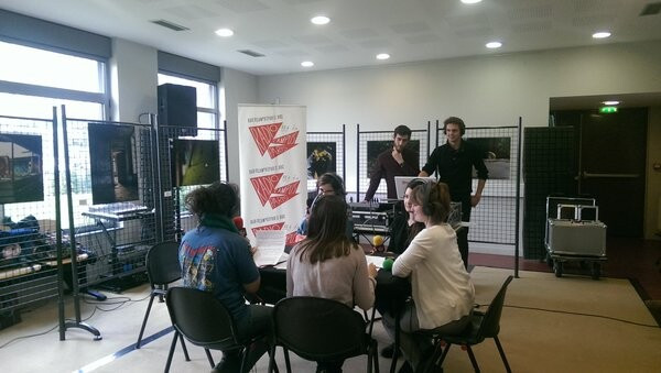 Épisode Tour des Facs – Paris 10 : Le dessous des marmites... de l'émission Labo radio