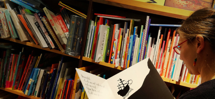 Épisode 37°2 / Agathe ou la lecture sans âge de l'émission Trente-sept Deux