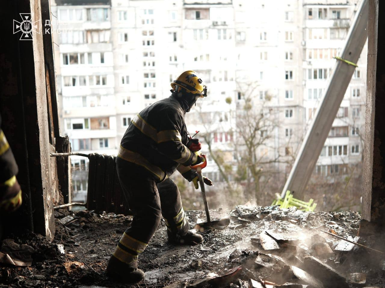 (C - service secours ukrainiens 25/11) Aujourd'hui en Europe - 25 novembre 2025