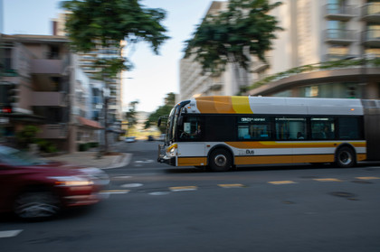 A Nantes, les bus passent à l'électricité