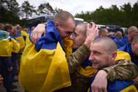 Un échange record de prisonniers entre  Kiev et Moscou