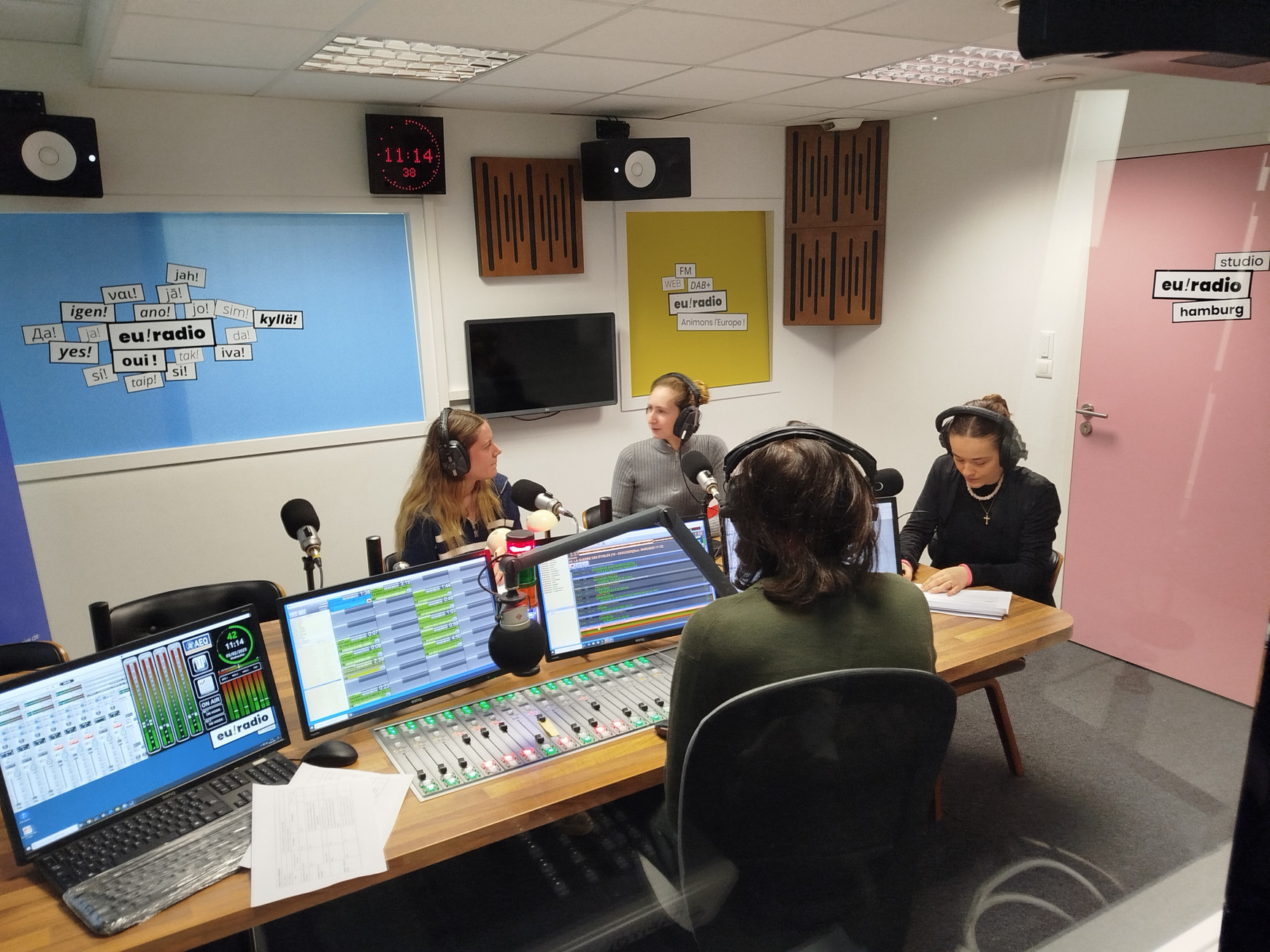 Les femmes qui privilégient leurs carrières et défient les normes sociales