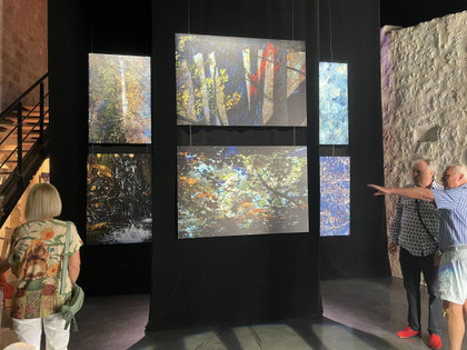 À La Romieu, une ancienne église rénovée en salle de spectacle et d’exposition remet la culture au milieu du village