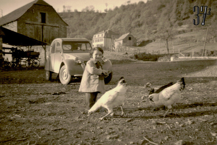 Épisode 37°2 / Marie-Paule, en deudeuche dans la campagne... de l'émission Trente-sept Deux