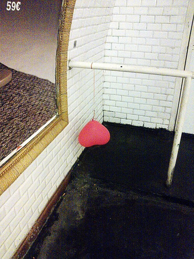 Épisode 37°2 / Trente-sept Deux, dans le métro de l'émission L'Apéro