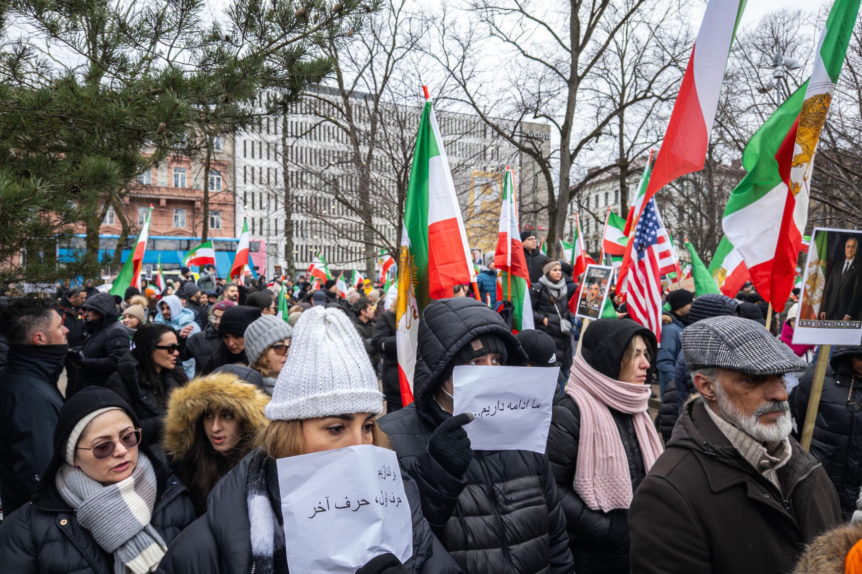 Une manifestation contre le régime iranien dans une ville européenne, lundi 26 janvier 2026. Source : Crannofonix News, CC BY 4.0, via Wikimedia Commons Aujourd'hui en Europe - 26 janvier 2026