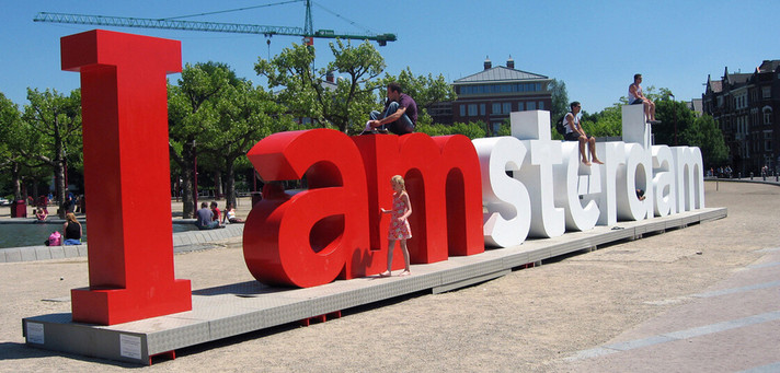 Épisode Les Cartes Postales de Radio Campus Paris : L'apot... de l'émission Émissions spéciales