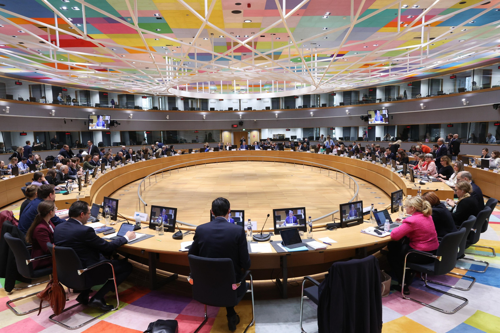 Les ministres de l’Environnement des Etats membres de l’Union européenne se sont réunis en amont de la COP30 qui se tiendra à Bélem, du 10 au 21 novembre - Crédits : Conseil européen Aujourd'hui en Europe - 5 novembre 2025