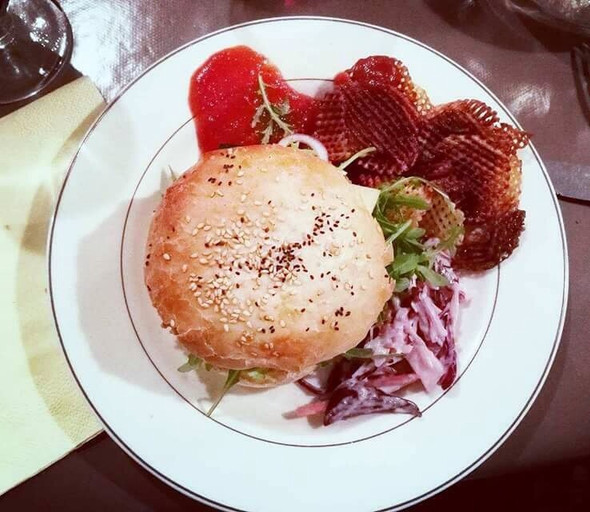 Épisode La Petite Bouffe #28 - Le veggie burger de Quentin de l'émission La Petite Bouffe