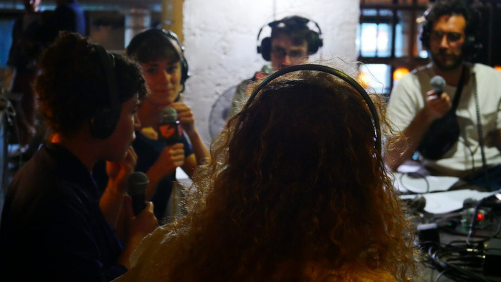 Épisode Le Lobby fait sa Pride ! — Partie 1 : Le cortège d... de l'émission Le Lobby