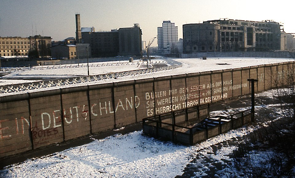 © Edward Valachovic via Wikimedia Commons Divagations caniculaires