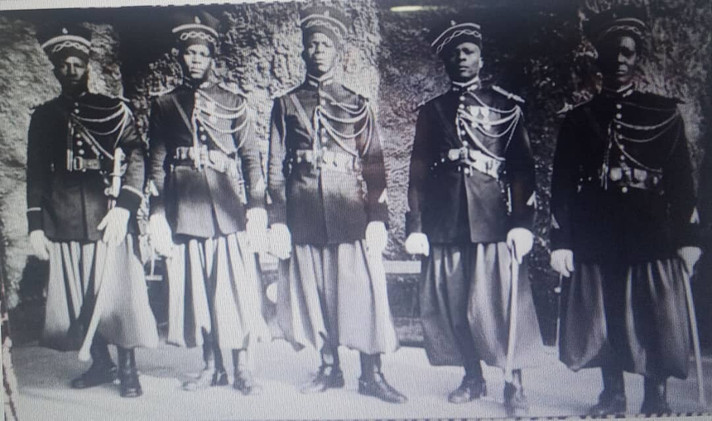 Épisode Le maintien de l'ordre en France coloniale, la Sén... de l'émission Les Voix du Crépuscule