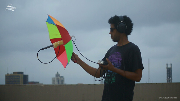 Épisode Déclic #1 : Soundhunters, sur les traces des chass... de l'émission Déclic (archive)