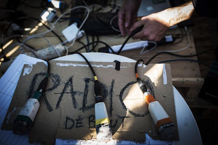 Épisode Quel programme politique pour #Nuitdebout ? de l'émission Service de Traitement des Requêtes Urgentes - ancienne émission