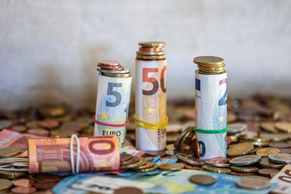 Le rapport Delors et la monnaie unique
